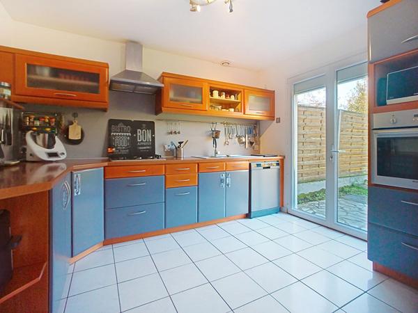 Maison à vendre aux Ponts de Cé Quartier La Guillebotte - 5 chambres avec vie de plain pied proche commodités à pieds