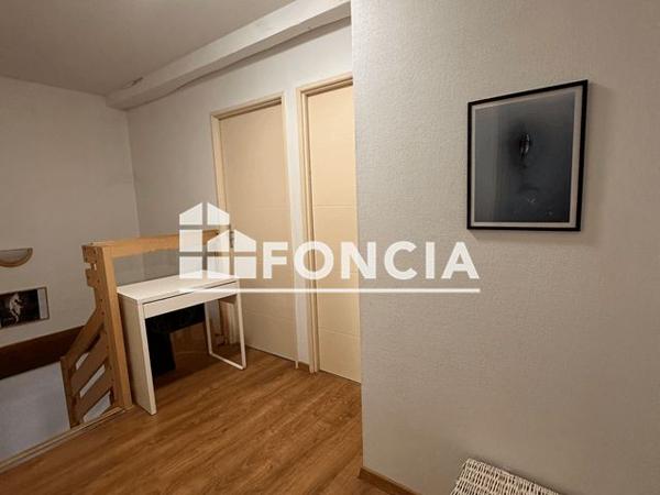 Location Appartement 3 pièces 56.95 m² - 54 GRANDE RUE Thoissey 01140