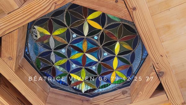 EXCLUSIVITE: RAVISSANTE MAISON! Secteur Montignac -Lascaux. BELLE VUE.  4 chambres. PISCINE. Jardin: 5697 m2