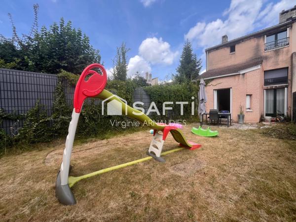 JOUY LE MOUTIER, maison dans résidence calme !!