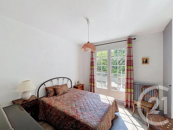 Maison à vendre  6 pièces - 125,59 m 2   ARCACHON  - 33