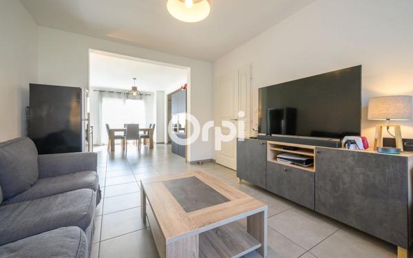 Maison à louer    5 pièces •  Hazebrouck