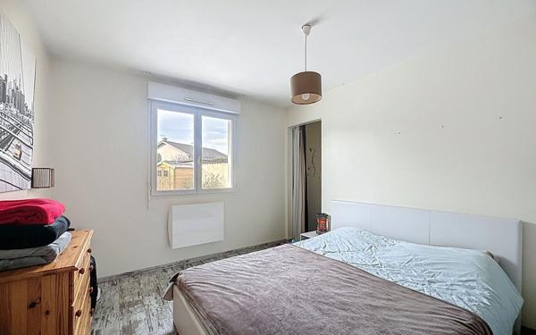 Maison à vendre    4 pièces •  Taluyers