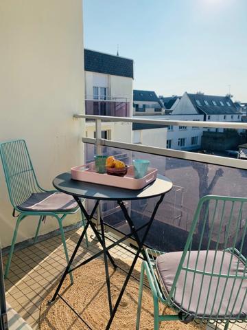 LARMOR-PLAGE , EXCLUSIVITÉ , APPARTEMENT VUE MER AVEC BALCON