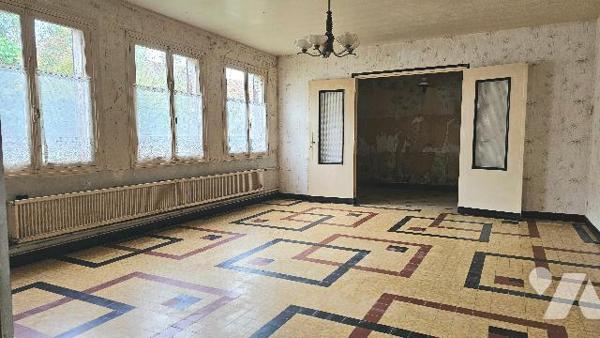 En exclusivité : Maison avec travaux, plus de 200 m2 de potentiel à AVENAY-VAL-D’OR