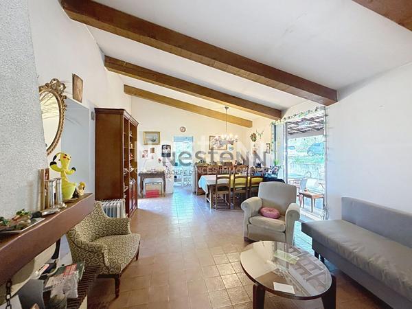 Maison de 68M2 sur un terrain de 1 800m2 - Secteur de LES CAMOINS