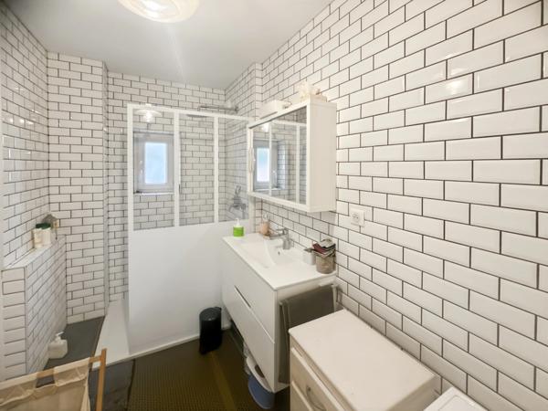 Appartement T4 – 90,68 m² Carrez – Terrasse – Annexes – Triangle d’Or Annecy