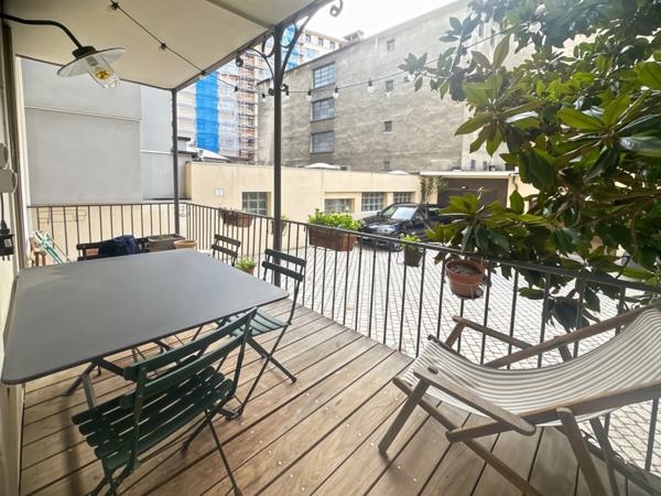 Appartement T4 – 90,68 m² Carrez – Terrasse – Annexes – Triangle d’Or Annecy