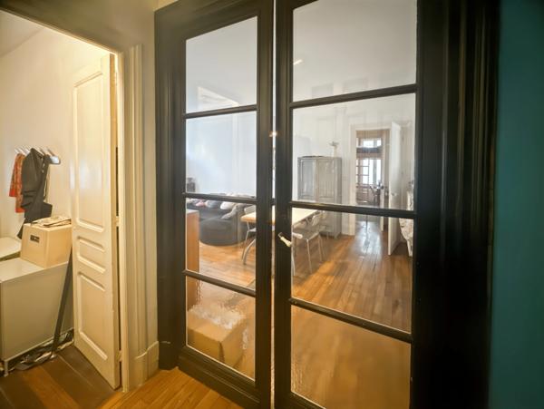 Appartement T4 – 90,68 m² Carrez – Terrasse – Annexes – Triangle d’Or Annecy