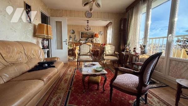 A vendre - Châlons-en-Champagne, secteur Palais des Sports Pierre de Coubertin - Appartement T4...