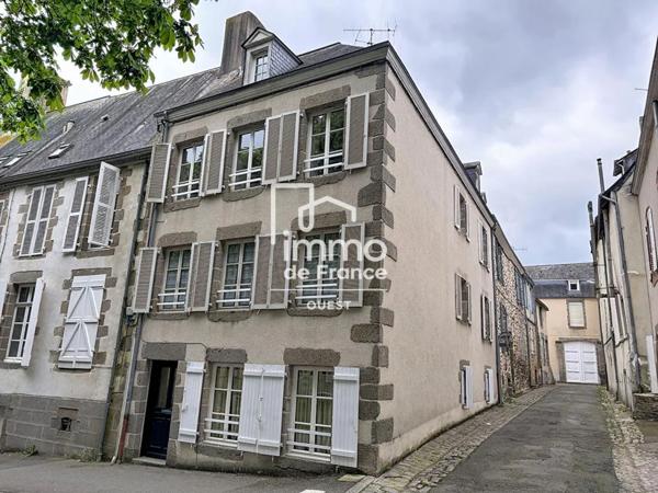 Immeuble à vendre à Mayenne (53100)