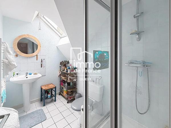 Immeuble à vendre à Mayenne (53100)