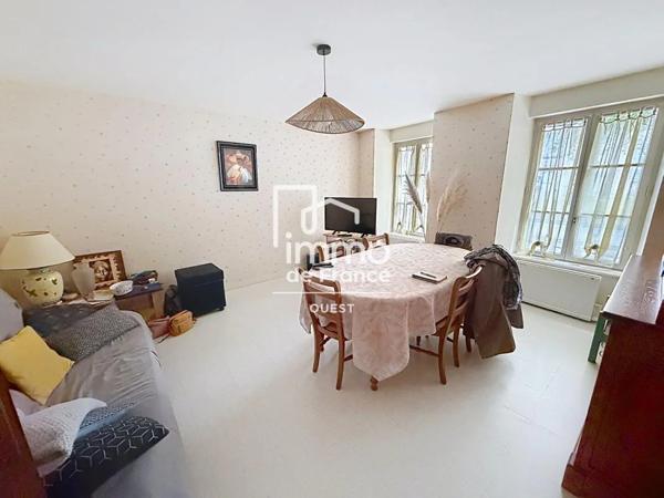 Immeuble à vendre à Mayenne (53100)