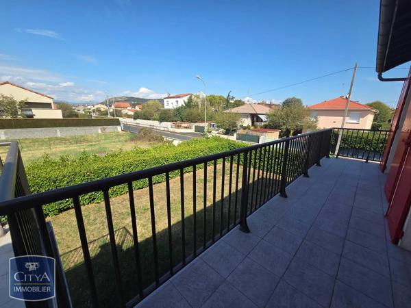 Appartement à louer 4 pièces 103.7m² Issoire (63500)