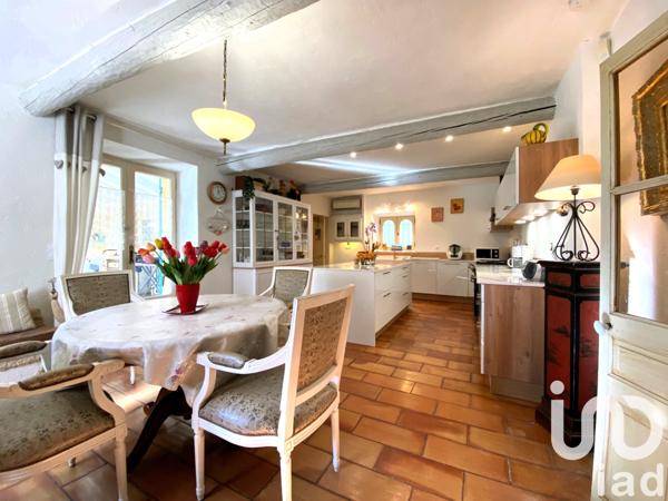 Maison à vendre 9 pièces 335 m² L'Isle-sur-la-Sorgue
