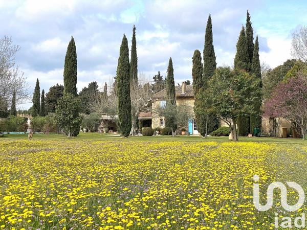 Maison à vendre 9 pièces 335 m² L'Isle-sur-la-Sorgue