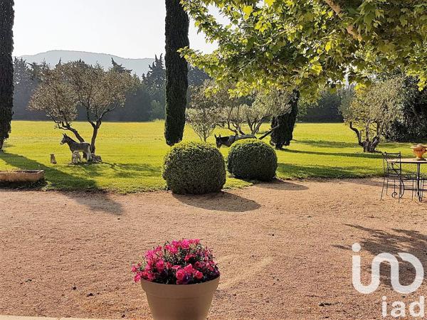 Maison à vendre 9 pièces 335 m² L'Isle-sur-la-Sorgue