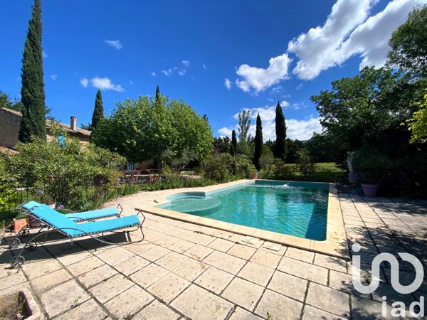 Maison à vendre 9 pièces 335 m² L'Isle-sur-la-Sorgue