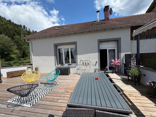 Appartement atypique avec terrasse