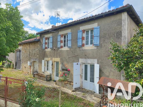 Maison à vendre 5 pièces 84 m² Terres-de-Haute-Charente
