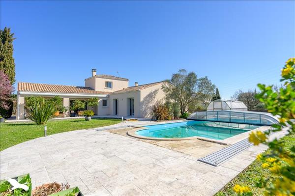 Maison à vendre |  Saint-Xandre |  6 pièces | 149 m²