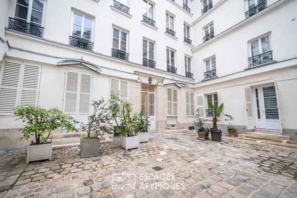 Cocon d’architecte sous les toits près des quais de Seine