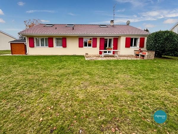 Maison Levitt Gregy au pied du centre commercial de la Verville