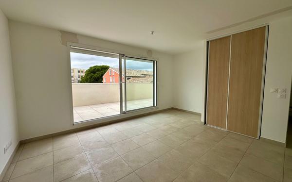 Appartement à vendre    3 pièces • 67,68 m2 Lunel