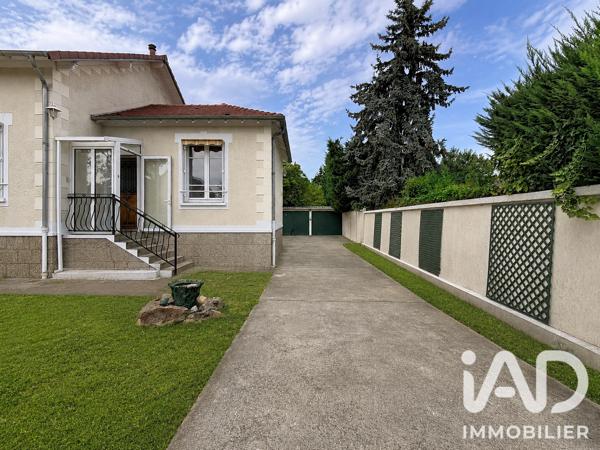 Maison à vendre 7 pièces 129,65 m² Le Mesnil-le-Roi