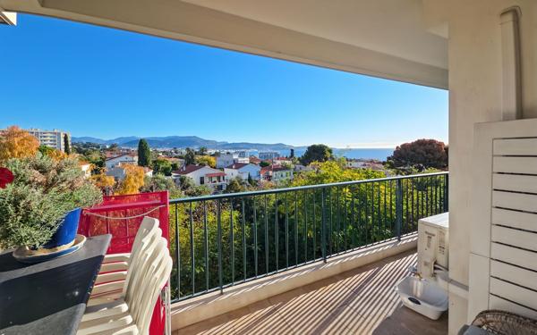 Appartement à vendre    5 pièces • 127 m2 Nice