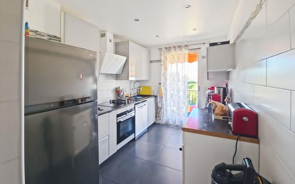 Appartement à vendre    5 pièces • 127 m2 Nice