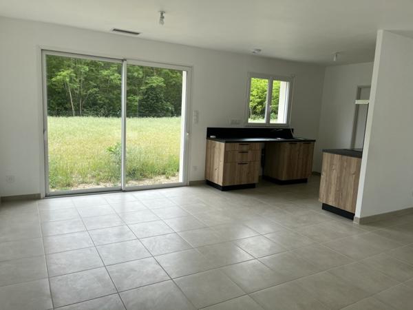 Maison à louer |  ROQUEFORT |  4 pièces | 107 m²