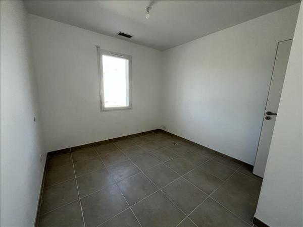 Maison à louer |  ROQUEFORT |  4 pièces | 107 m²