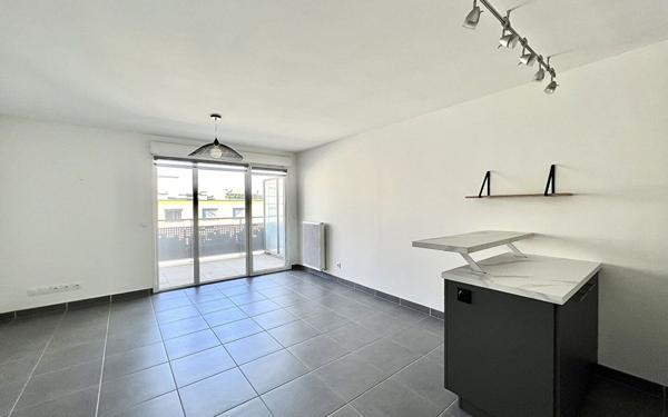 Appartement à vendre    3 pièces • 62,01 m2 Villeurbanne