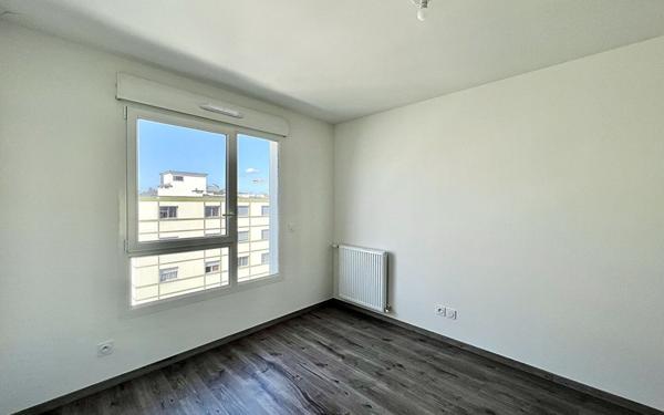Appartement à vendre    3 pièces • 62,01 m2 Villeurbanne