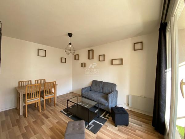 Appartement Cergy 2 pièce(s) 35.80 m2 Loyer 930 €/mois charges comprises **  - Référence  MG11301