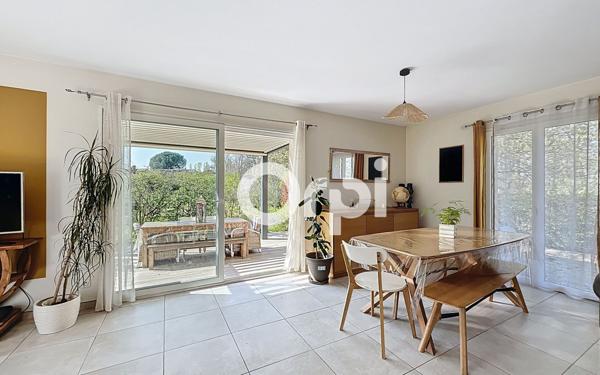 Maison à vendre    4 pièces •  Ussac