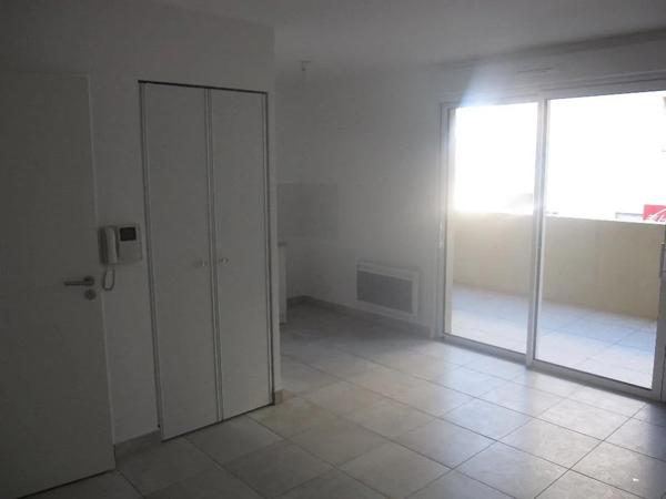 Appartement à louer à Mèze (34140)