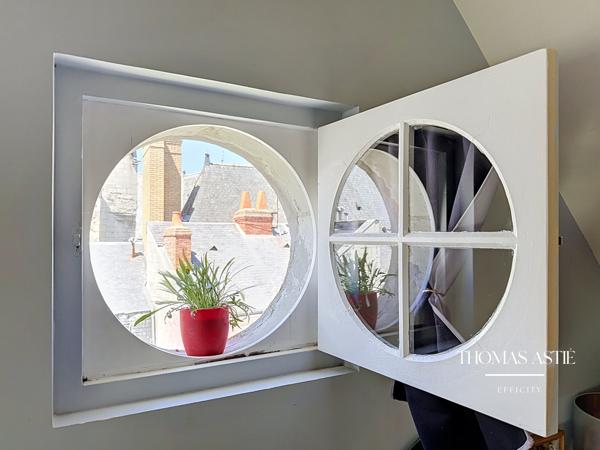 Maison
         4 pièces
        - 109 m² Exclusivité 237 000 € *