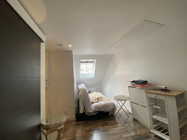APPARTEMENT T1 MEUBLE,  
Nantes 44000