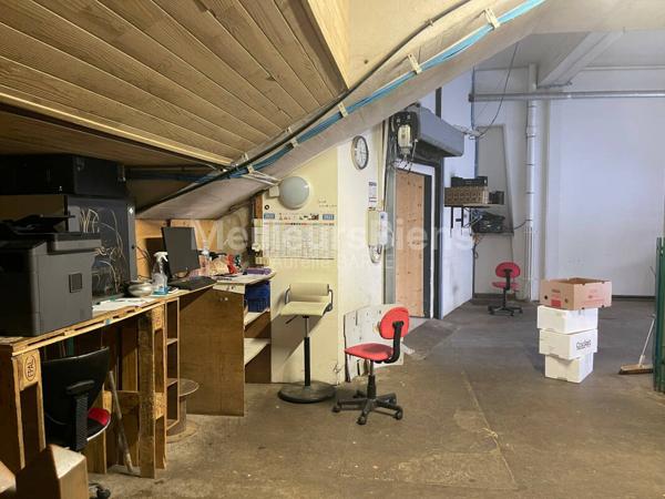 Magnifique local commercial 350 m2 haute ville