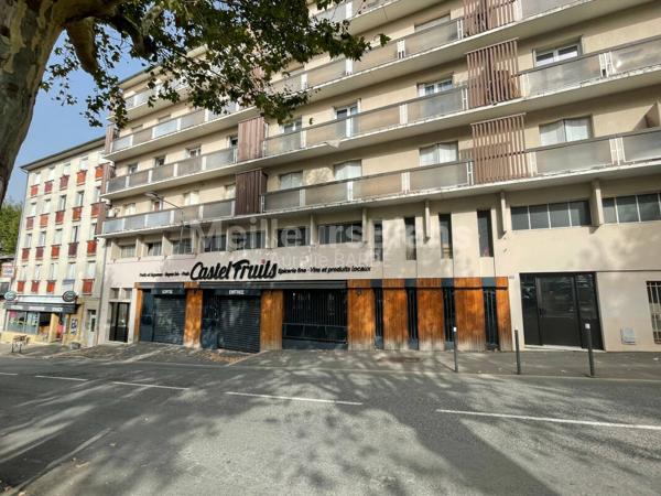 Magnifique local commercial 350 m2 haute ville