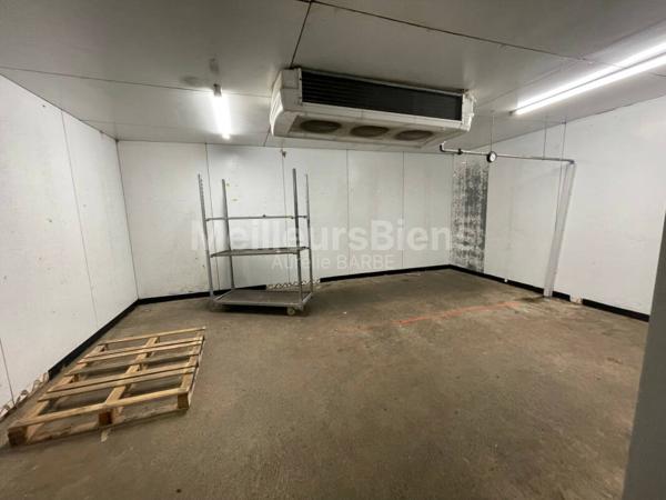 Magnifique local commercial 350 m2 haute ville