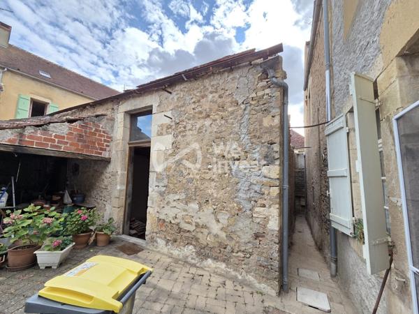 Local 79m², centre Bourg EPOISSES