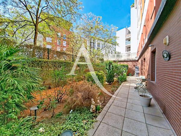 À VENDRE - MASSY ATLANTIS - APPARTEMENT FAMILIAL 5 PIÈCES 105.75m² AVEC JARDIN PRIVATIF, TERRASSE, DOUBLE STATIONNEMENT ET CAVE