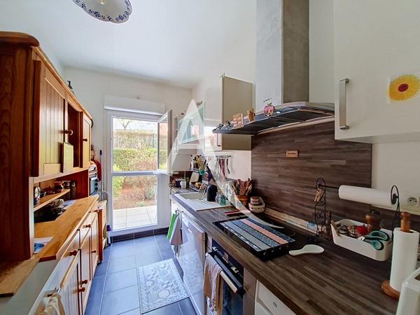 À VENDRE - MASSY ATLANTIS - APPARTEMENT FAMILIAL 5 PIÈCES 105.75m² AVEC JARDIN PRIVATIF, TERRASSE, DOUBLE STATIONNEMENT ET CAVE