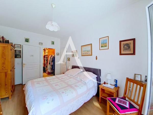 À VENDRE - MASSY ATLANTIS - APPARTEMENT FAMILIAL 5 PIÈCES 105.75m² AVEC JARDIN PRIVATIF, TERRASSE, DOUBLE STATIONNEMENT ET CAVE
