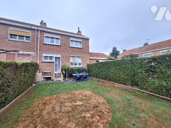 MAISON SEMI INDIVIDUELLE , JARDIN, GARAGE