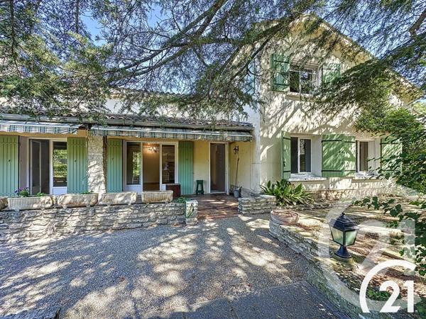 Maison à vendre  6 pièces - 222,85 m2 ROBION - 84