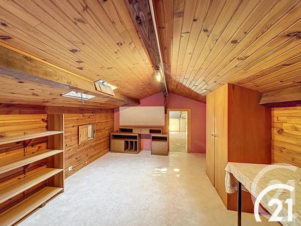 Maison à vendre  6 pièces - 222,85 m2 ROBION - 84